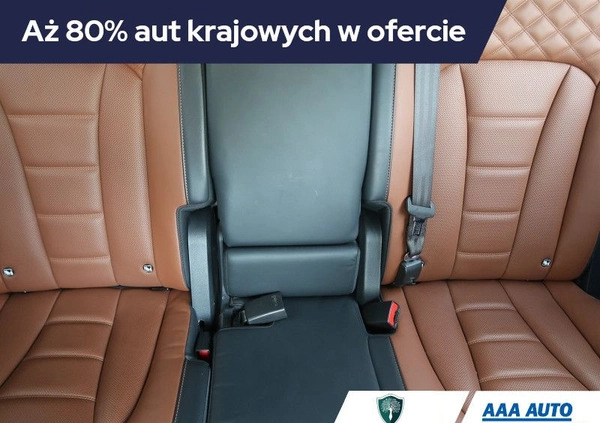 SsangYong REXTON cena 126000 przebieg: 74112, rok produkcji 2019 z Piastów małe 436
